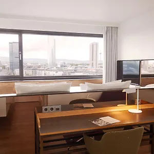 wyndham-grand-frankfurt.frankfurtammainhotels.com/